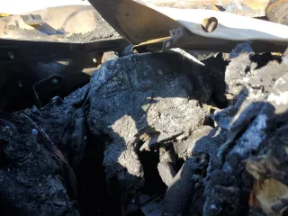 2017 Kia Sorento SXL z VIN 5XYPK4A5XHG312732, wystawiony jako Copart lot #58130455 z przebiegiem Nie podano mil oraz Nie do naprawy • Non repairable. Historia ofert i sprzedaży dostępna na DreamBid. Obrazek 9.