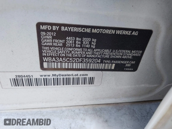 2013 BMW 3 Series 328i with VIN WBA3A5C52DF359204, listed as a IAAI auction lot 41902568 with 1 mi miles. Bid and sale history available at carsss.com. Image 9.