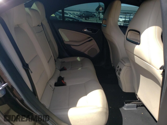 2018 Mercedes-Benz CLA 250 with VIN WDDSJ4EB5JN695481, listed as a Copart auction lot 50091413 with 61,925 mi miles and . Bid and sale history available at DreamBid. Image 10.