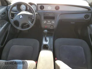 2003 Mitsubishi Outlander XLS z VIN JA4LZ41G63U087416, wystawiony jako Copart lot #43619735 z przebiegiem 239 481 mil mil oraz Szkoda całkowita • Salvage title. Historia ofert i sprzedaży dostępna na DreamBid. Obrazek 8.
