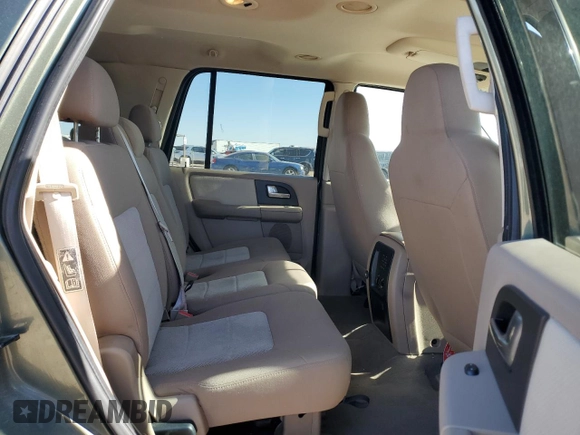 2004 Ford Expedition Special Service with VIN 1FMRU15W84LA15120, listed as a Copart auction lot 42624715 with 105,421 mi miles and Salvage Title. Bid and sale history available at carsss.com. Image 12.