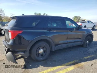 2022 Ford Police Interceptor Utility z VIN 1FM5K8AW3NNA11503, wystawiony jako Copart lot #48312055 z przebiegiem 22 219 mil mil oraz Szkody całkowita. Historia ofert i sprzedaży dostępna na DreamBid. Obrazek 3.
