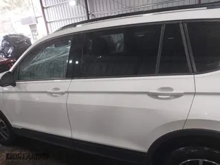 2021 Volkswagen Tiguan S with VIN 3VV1B7AX6MM081755, listed as a IAAI auction lot 41864918 with 40,406 mi miles. Bid and sale history available at carsss.com. Image 14.