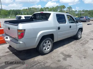 2008 Honda Ridgeline RT with VIN 2HJYK16228H524622, listed as a IAAI auction lot 42445595 with 209,649 mi miles and . Bid and sale history available at DreamBid. Image 4.