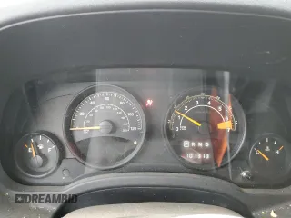 2016 Jeep Compass Sport with VIN 1C4NJCBB5GD548761, listed as a Copart auction lot 76425324 with 101,313 mi miles and Salvage title. Bid and sale history available at DreamBid. Image 9.
