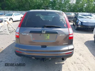 2011 Honda CR-V SE with VIN 5J6RE4H43BL089811, listed as a IAAI auction lot 42144060 with 212,559 mi miles and . Bid and sale history available at carsss.com. Image 16.