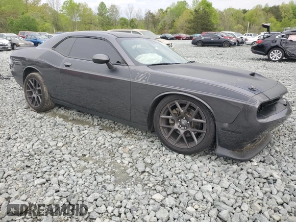 2018 Dodge Challenger T/A with VIN 2C3CDZBT2JH219413, listed as a Copart auction lot 53278745 with 133,257 mi miles and Salvage title. Bid and sale history available at DreamBid. Image 4.