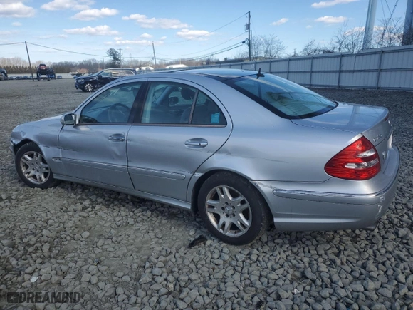 2006 Mercedes-Benz E-Class 3.5L with VIN WDBUF87JX6X181040, listed as a Copart auction lot 47429825 with 137,588 mi miles and Salvage Title. Bid and sale history available at carsss.com. Image 2.