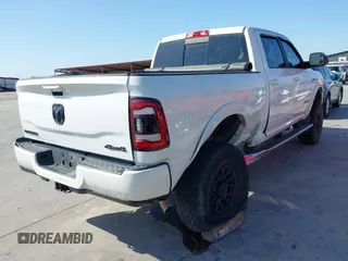 2019 Ram 2500 Laramie with VIN 3C6UR5FJ0KG684641, listed as a IAAI auction lot 41847895 with 127,668 mi miles. Bid and sale history available at carsss.com. Image 4.