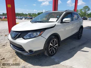 2019 Nissan Rogue Sport SV with VIN JN1BJ1CP8KW223426, listed as a IAAI auction lot 41930730 with 121,613 mi miles. Bid and sale history available at carsss.com. Image 17.