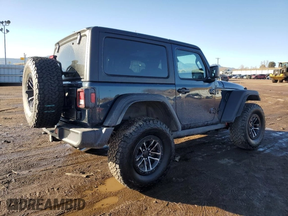2025 Jeep Wrangler Sport z VIN 1C4PJXAN8SW509817, wystawiony jako Copart lot #42943945 z przebiegiem 178 mil mil oraz Szkoda całkowita • Salvage title. Historia ofert i sprzedaży dostępna na DreamBid. Obrazek 3.