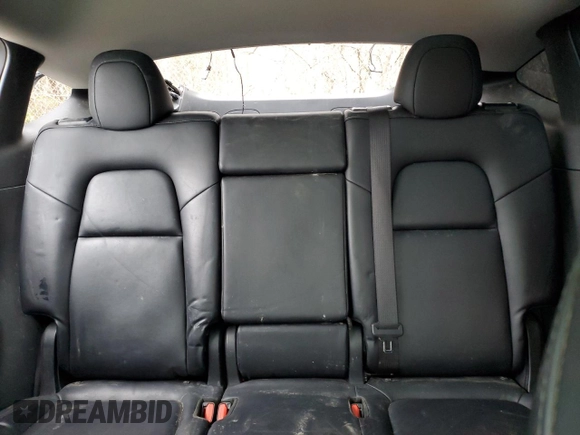 2024 Tesla Model Y Long Range with VIN 7SAYGAEE6RF070354, listed as a Copart auction lot 49826975 with Not Provided miles and Clean Title. Bid and sale history available at DreamBid. Image 10.