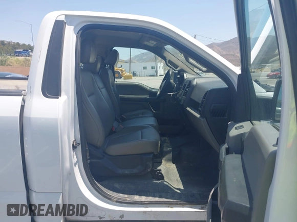 2017 Ford F-150 XL с VIN 1FTMF1CF7HKE37595, выставлен на аукционе IAAI как лот 42392847 с пробегом 250 772 миль миль и . История ставок и продаж доступна на DreamBid. Изображение 5.