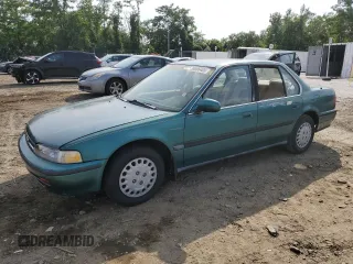 1993 Honda Accord with VIN 1HGCB7654PA138262, listed as a Copart auction lot 59596405 with 364,879 mi miles and Salvage title. Bid and sale history available at DreamBid. Image 1.