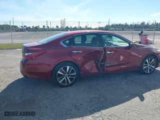 2018 Nissan Altima 2.5 SL with VIN 1N4AL3AP9JC133645, listed as a IAAI auction lot 41278236 with 81,605 mi miles. Bid and sale history available at carsss.com. Image 6.