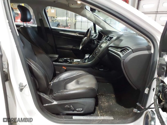 2016 Ford Fusion Titanium with VIN 3FA6P0K94GR156009, listed as a IAAI auction lot 41309132 with NaN miles. Bid and sale history available at carsss.com. Image 5.