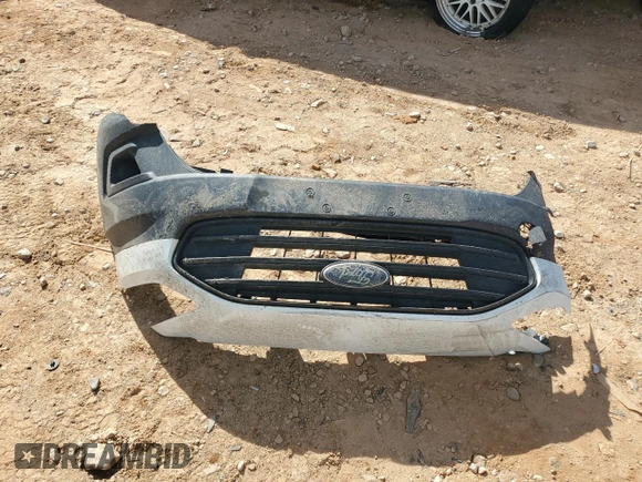 2019 Ford Transit Connect XL с VIN NM0LE7E21K1384964, выставлен на аукционе Copart как лот 45137005 с пробегом 257 777 миль миль и Списание • Salvage title. История ставок и продаж доступна на DreamBid. Изображение 13.