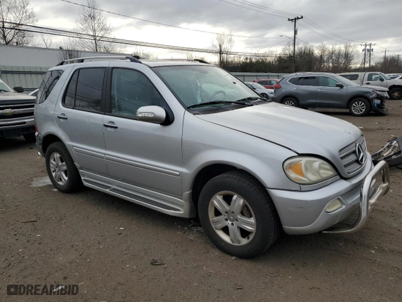 2005 Mercedes-Benz M-Class 5.0L with VIN 4JGAB75E65A532359, listed as a Copart auction lot 41510825 with 139,916 mi miles and Salvage Title. Bid and sale history available at carsss.com. Image 4.
