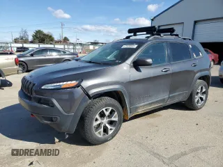 2015 Jeep Cherokee Trailhawk with VIN 1C4PJMBS4FW790264, listed as a Copart auction lot 47589865 with 144,254 mi miles and Salvage Title. Bid and sale history available at carsss.com. Image 1.