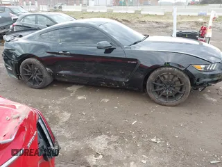 2017 Ford Mustang Shelby GT350 z VIN 1FA6P8JZ2H5523798, wystawiony jako IAAI lot #41541814 z przebiegiem 21 853 mil mil oraz . Historia ofert i sprzedaży dostępna na DreamBid. Obrazek 13.