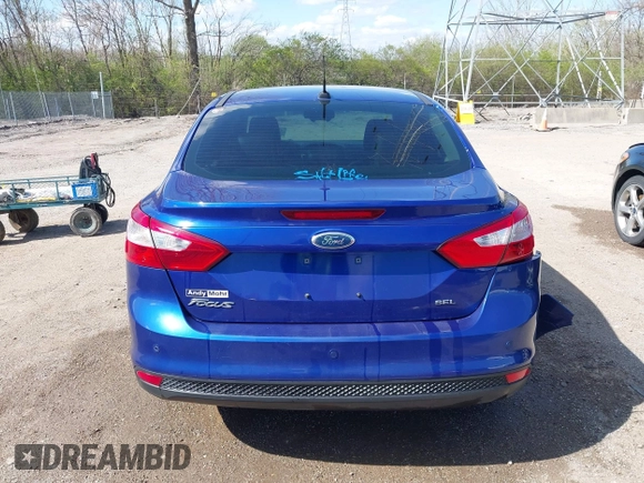 2012 Ford Focus SEL with VIN 1FAHP3H25CL283610, listed as a IAAI auction lot 41973385 with 160,732 mi miles. Bid and sale history available at carsss.com. Image 16.