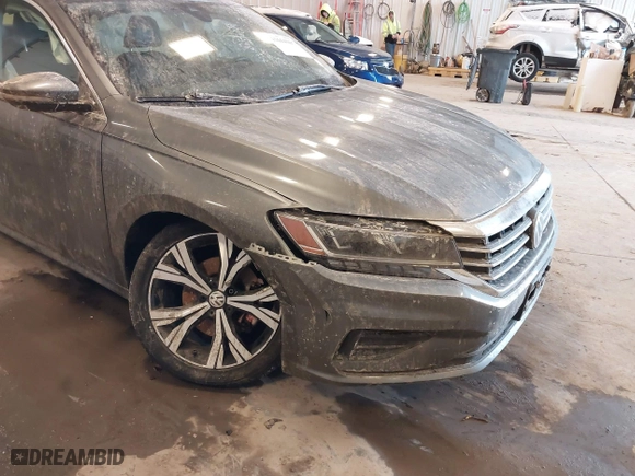 2021 Volkswagen Passat 2.0T SE with VIN 1VWSA7A30MC000721, listed as a IAAI auction lot 41614367 with 98,621 mi miles. Bid and sale history available at carsss.com. Image 6.