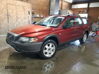 2001 Volvo V70 с VIN YV1SZ58D711038026, выставлен на аукционе Copart как лот 56110455 с пробегом 240 309 миль миль и Списание • Salvage title. История ставок и продаж доступна на DreamBid. Изображение 1.