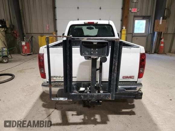 2010 GMC Canyon with VIN 1GTCSBD90A8112618, listed as a Copart auction lot 84184414 with 135,683 mi miles and Salvage title. Bid and sale history available at DreamBid. Image 6.
