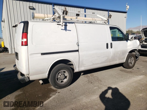 2010 Chevrolet Express Cargo with VIN 1GCZGFBA2A1167547, listed as a Copart auction lot 80991954 with 172,818 mi miles and Salvage title. Bid and sale history available at DreamBid. Image 3.