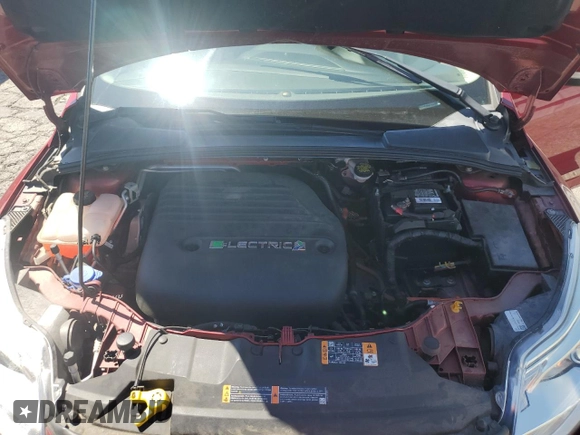 2016 Ford Focus Electric z VIN 1FADP3R4XGL203321, wystawiony jako Copart lot #49540014 z przebiegiem 31 348 mil mil oraz Nie do naprawy. Historia ofert i sprzedaży dostępna na DreamBid. Obrazek 11.