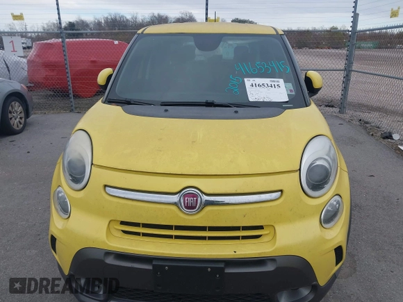 2015 FIAT 500L Urbana Trekking z VIN ZFBCFADH0FZ030995, wystawiony jako IAAI lot #41653415 z przebiegiem 115 629 mil mil oraz . Historia ofert i sprzedaży dostępna na DreamBid. Obrazek 6.