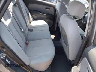 2008 Hyundai Elantra GLS z VIN KMHDU46D38U428605, wystawiony jako IAAI lot #42475285 z przebiegiem 192 634 mil mil oraz . Historia ofert i sprzedaży dostępna na DreamBid. Obrazek 8.