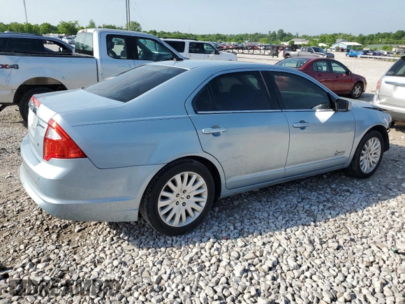 2011 Ford Fusion Hybrid with VIN 3FADP0L32BR255759, listed as a Copart auction lot 56836125 with 141,386 mi miles and Salvage title. Bid and sale history available at DreamBid. Image 3.
