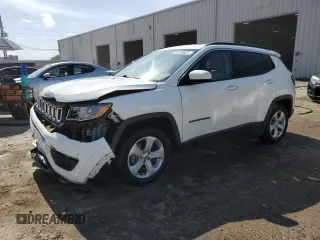 2021 Jeep Compass Altitude with VIN 3C4NJCBB7MT510177, listed as a Copart auction lot 55728605 with 62,197 mi miles and Non repairable. Bid and sale history available at DreamBid. Image 1.