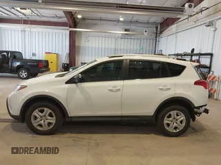 2015 Toyota RAV4 LE z VIN 2T3BFREV8FW336371, wystawiony jako IAAI lot #42330943 z przebiegiem 113 499 mil mil oraz . Historia ofert i sprzedaży dostępna na DreamBid. Obrazek 15.