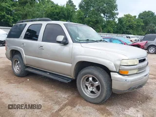 2005 Chevrolet Tahoe Z71 z VIN 1GNEK13T55R108667, wystawiony jako IAAI lot #42380928 z przebiegiem Nie podano mil oraz . Historia ofert i sprzedaży dostępna na DreamBid. Obrazek 1.