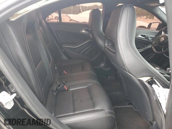 2018 Mercedes-Benz CLA 250 z VIN WDDSJ4EB1JN557324, wystawiony jako Copart lot #55088825 z przebiegiem 86 786 mil mil oraz Szkoda całkowita • Salvage title. Historia ofert i sprzedaży dostępna na DreamBid. Obrazek 10.