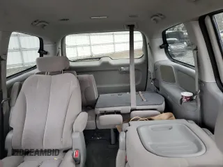 2009 Kia Sedona LX with VIN KNDMB233296320041, listed as a Copart auction lot 44970205 with 139,886 mi miles and Salvage Title. Bid and sale history available at carsss.com. Image 10.