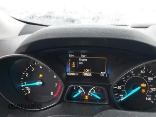 2017 Ford Escape SE with VIN 1FMCU0GD0HUD45409, listed as a IAAI auction lot 41859352 with 52,984 mi miles. Bid and sale history available at carsss.com. Image 7.