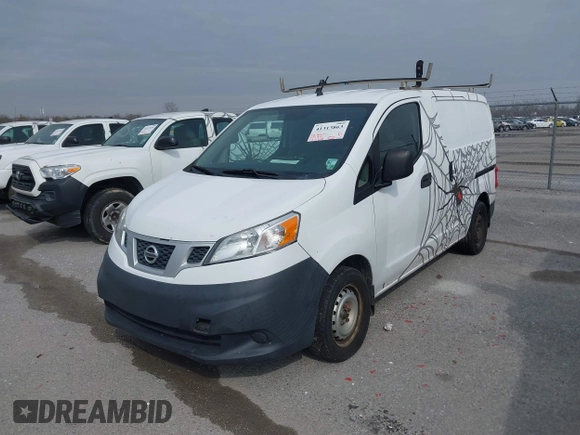 2016 Nissan NV200 S z VIN 3N6CM0KN6GK697491, wystawiony jako IAAI lot #41313863 z przebiegiem 156 838 mil mil oraz . Historia ofert i sprzedaży dostępna na DreamBid. Obrazek 17.