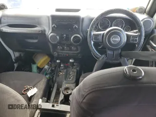 2013 Jeep Wrangler Unlimited Sport RHD с VIN 1C4BJWKG8DL573266, выставлен на аукционе Copart как лот 43340735 с пробегом 275 994 миль миль и Списание • Salvage title. История ставок и продаж доступна на DreamBid. Изображение 8.