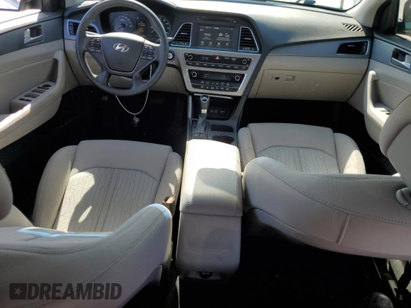 2017 Hyundai Sonata Hybrid SE with VIN KMHE24L10HA059434, listed as a Copart auction lot 75712373 with 103,440 mi miles. Bid and sale history available at carsss.com. Image 8.