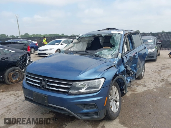 2020 Volkswagen Tiguan S с VIN 3VV1B7AX2LM143439, выставлен на аукционе IAAI как лот 42366409 с пробегом Не указан миль и . История ставок и продаж доступна на DreamBid. Изображение 2.