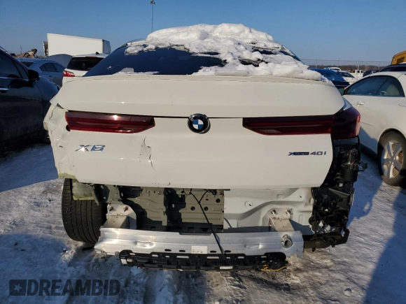 2022 BMW X6 xDrive40i with VIN 5UXCY6C08N9K10724, listed as a Copart auction lot 88091075 with 30,825 mi miles and Salvage Title. Bid and sale history available at carsss.com. Image 6.