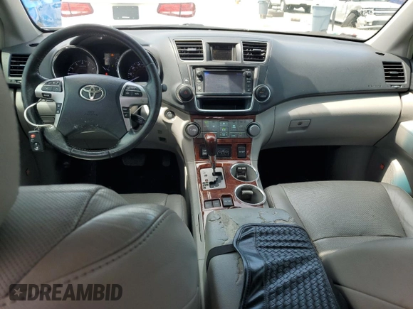 2013 Toyota Highlander Limited with VIN 5TDYK3EH7DS127358, listed as a Copart auction lot 60019995 with 152,498 mi miles and Salvage title. Bid and sale history available at DreamBid. Image 8.