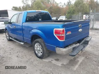 2011 Ford F-150 XL with VIN 1FTFX1CT9BFA91495, listed as a IAAI auction lot 40992290 with 237,133 mi miles. Bid and sale history available at carsss.com. Image 3.
