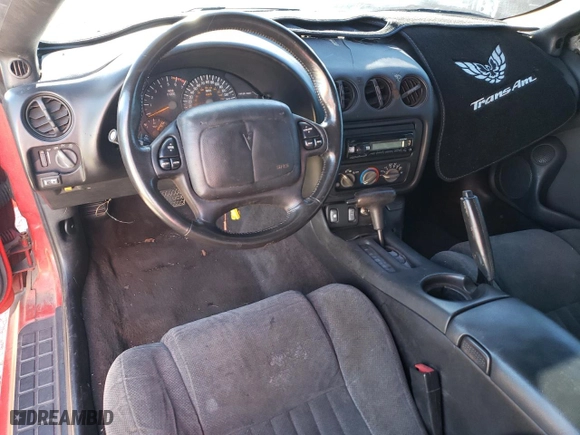 2000 Pontiac Firebird Trans Am with VIN 2G2FV32G3Y2160590, listed as a Copart auction lot 84537914 with 0 mi miles and Salvage Title. Bid and sale history available at carsss.com. Image 8.