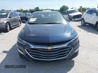 2022 Chevrolet Malibu LT z VIN 1G1ZD5ST4NF111809, wystawiony jako IAAI lot #42350804 z przebiegiem 55 965 mil mil oraz . Historia ofert i sprzedaży dostępna na DreamBid. Obrazek 12.