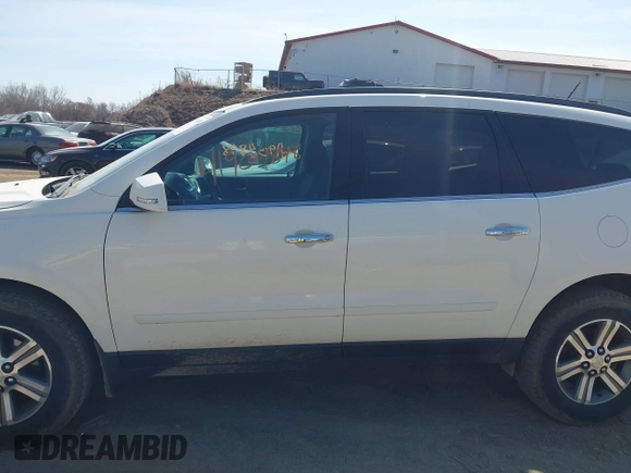 2015 Chevrolet Traverse LT with VIN 1GNKRGKD1FJ170059, listed as a IAAI auction lot 41904848 with 212,099 mi miles. Bid and sale history available at carsss.com. Image 14.