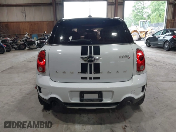 2016 MINI Countryman S with VIN WMWZC5C57GWU20085, listed as a IAAI auction lot 42403406 with 90,592 mi miles and . Bid and sale history available at DreamBid. Image 17.